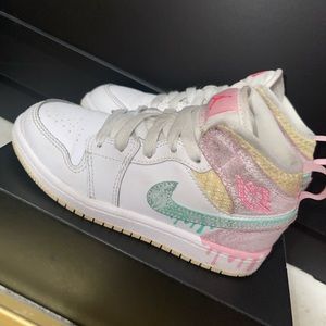 Jordan 1 mid ice cream
